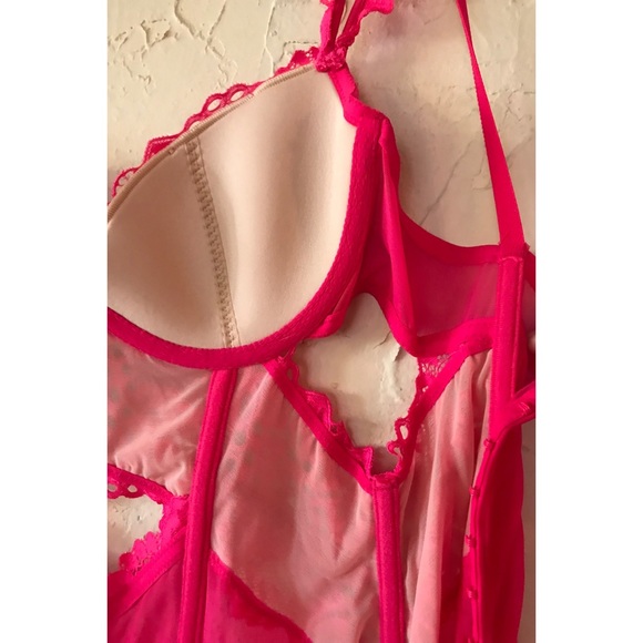 💞Victoria’s Secret, Hot Pink Lacey Corset/Negligee💞 Circa mid 2010’s, Size 34 C - Picture 8 of 16
